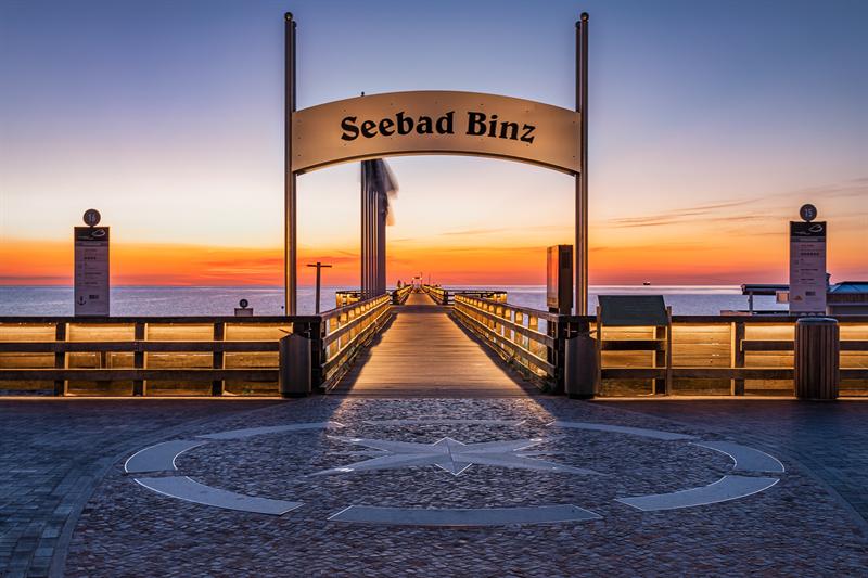 Seebr&uuml;cke in Binz am Abendlicht
